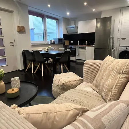 Apartment - 3 Schlafzimmer - Zentrale Lage - Garten Nürnberg